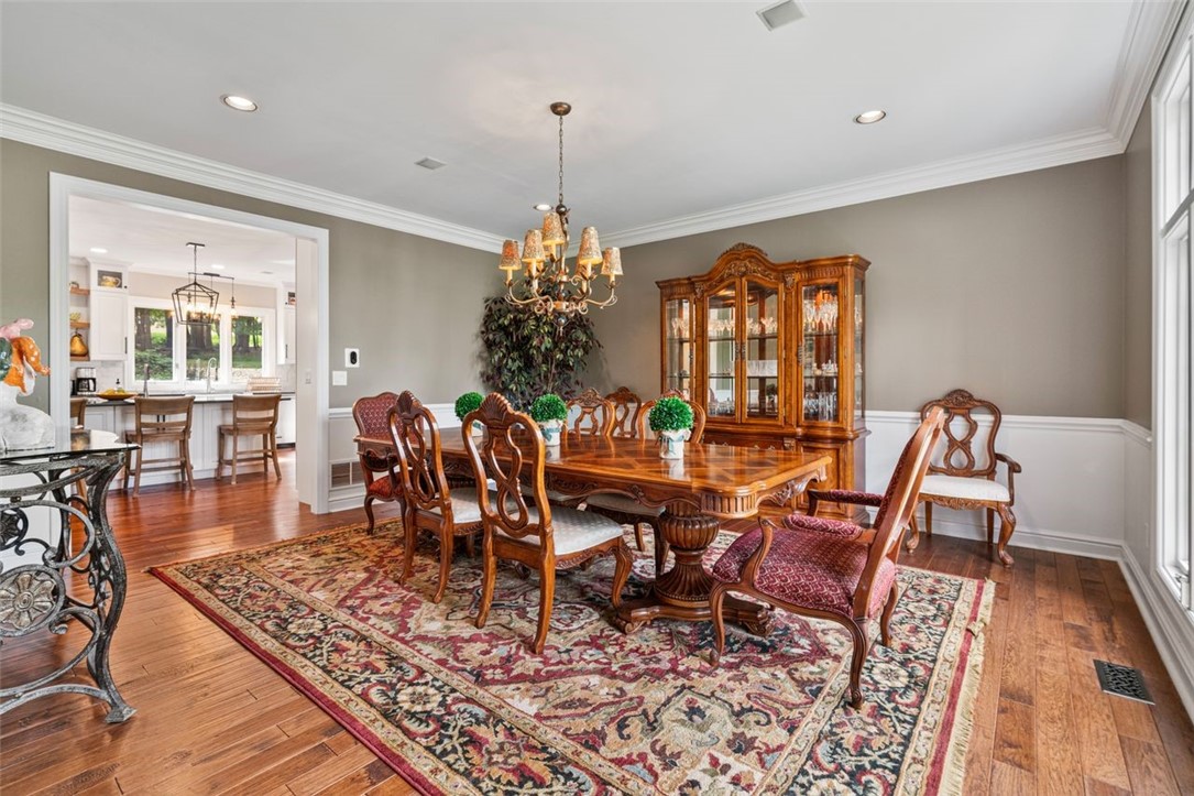 2195 Chardonnay Cir