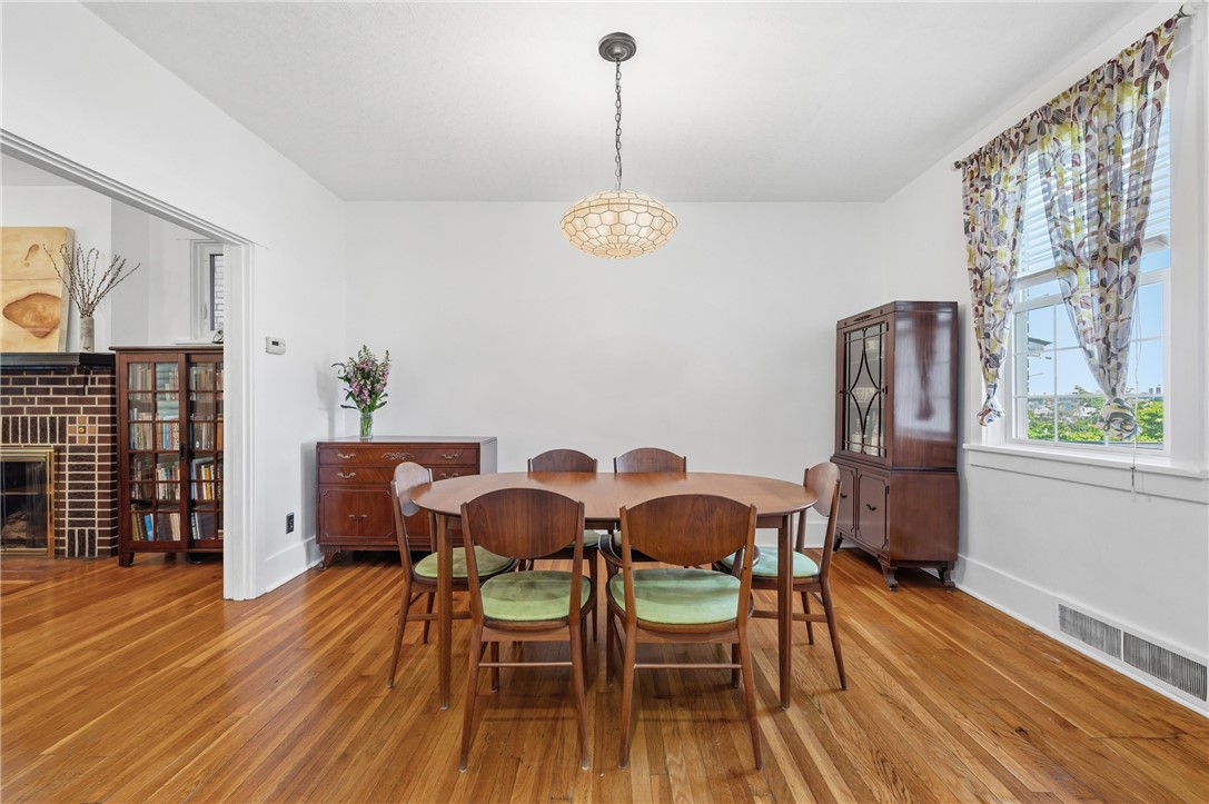 531 Coyne Ter
