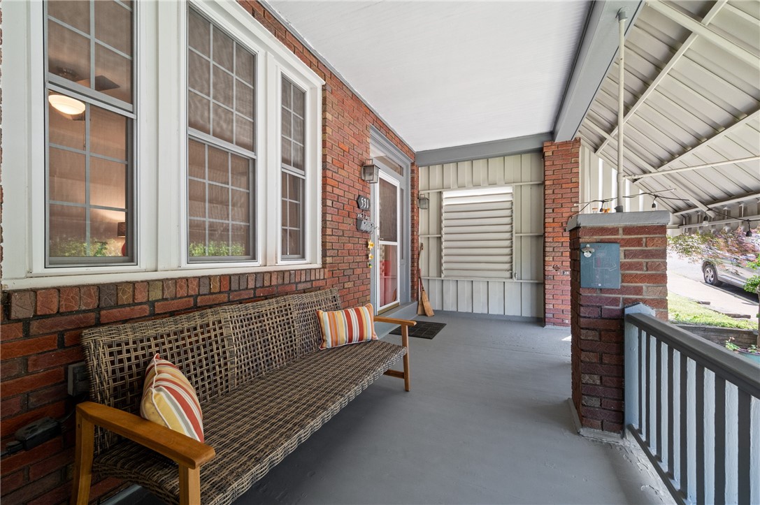 531 Coyne Ter