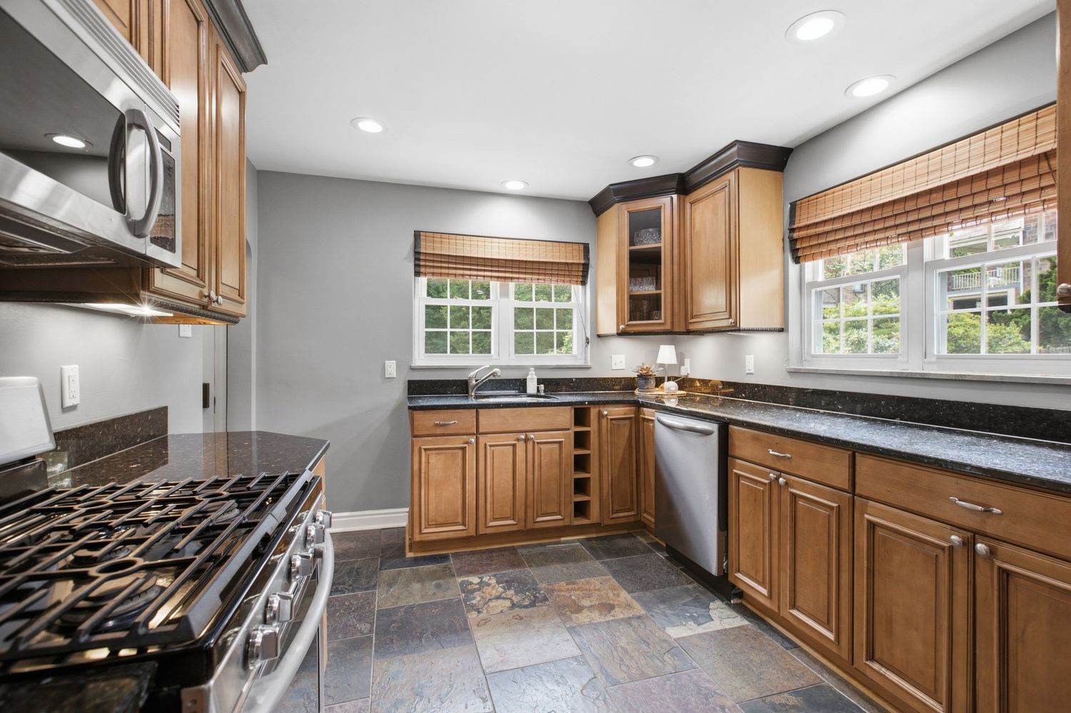 2516 Orlando PLACE