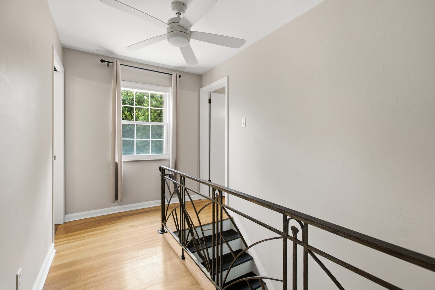 2516 Orlando PLACE