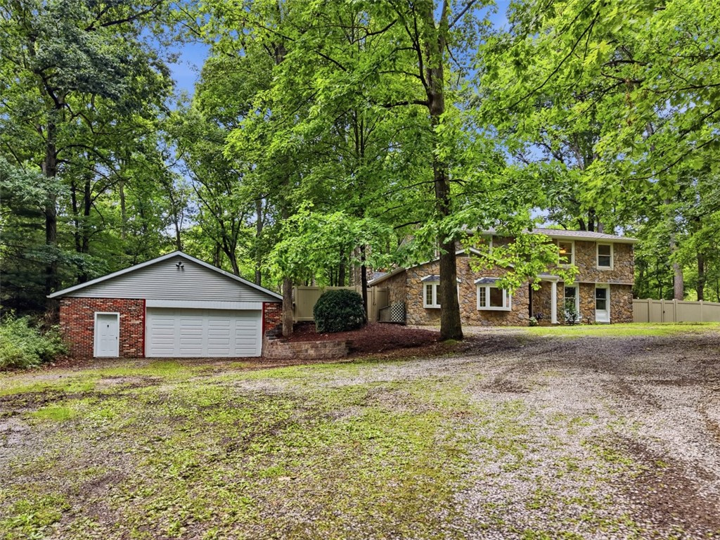 204 Summerfield Dr