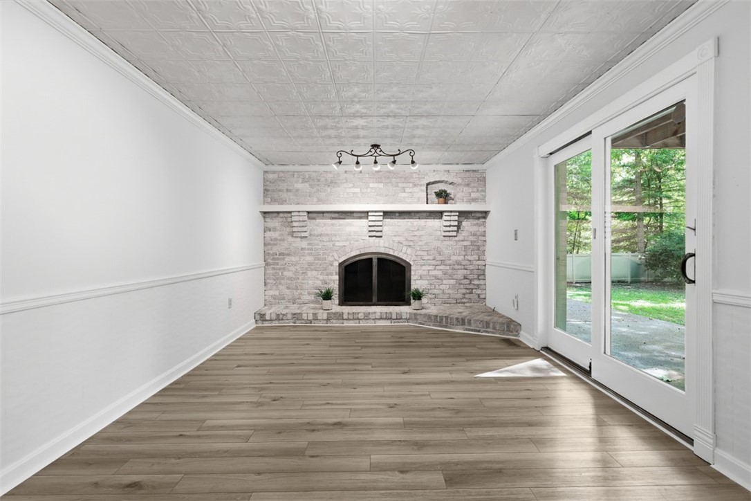 204 Summerfield Dr