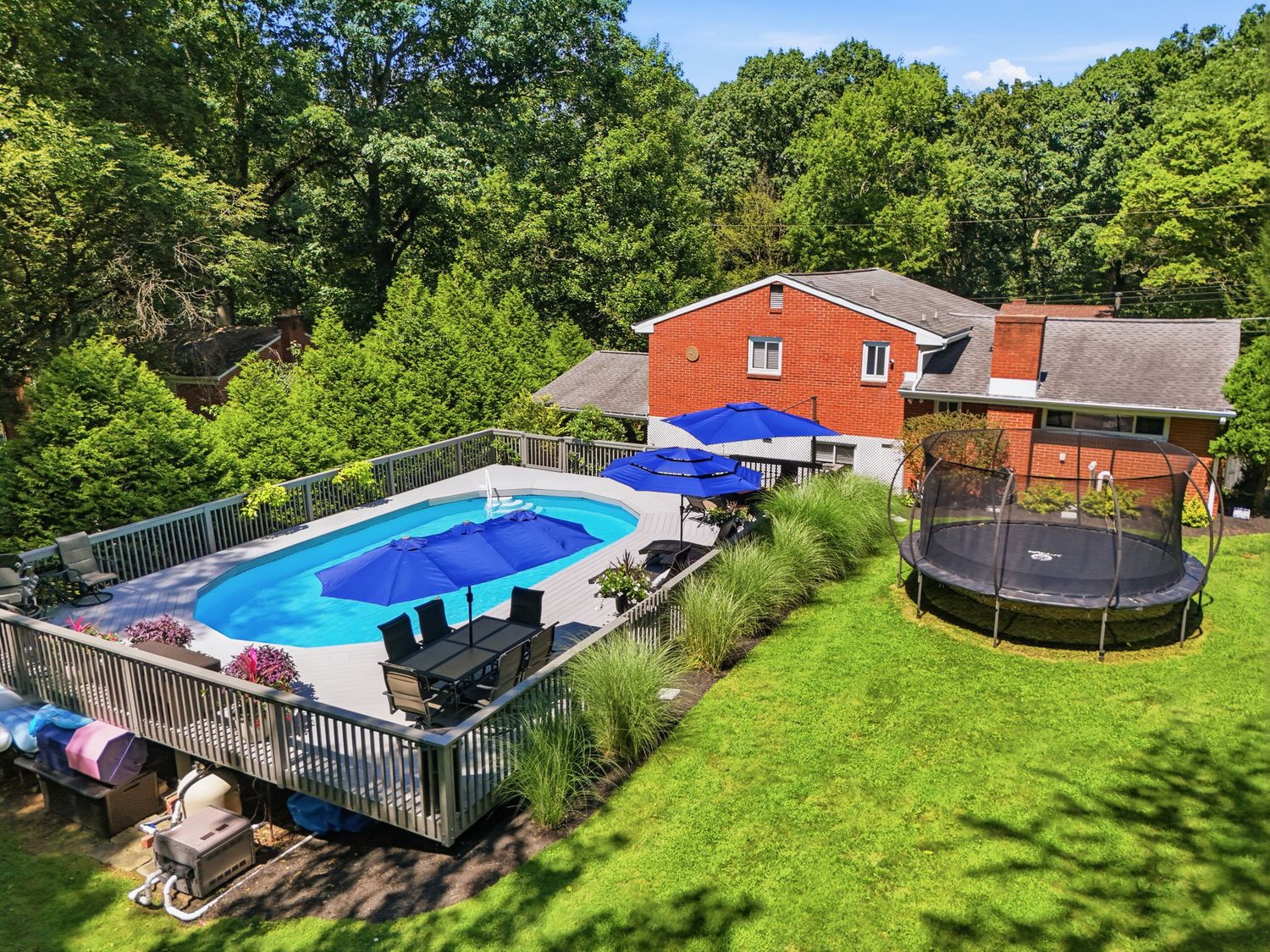 2354 Saddle DRIVE