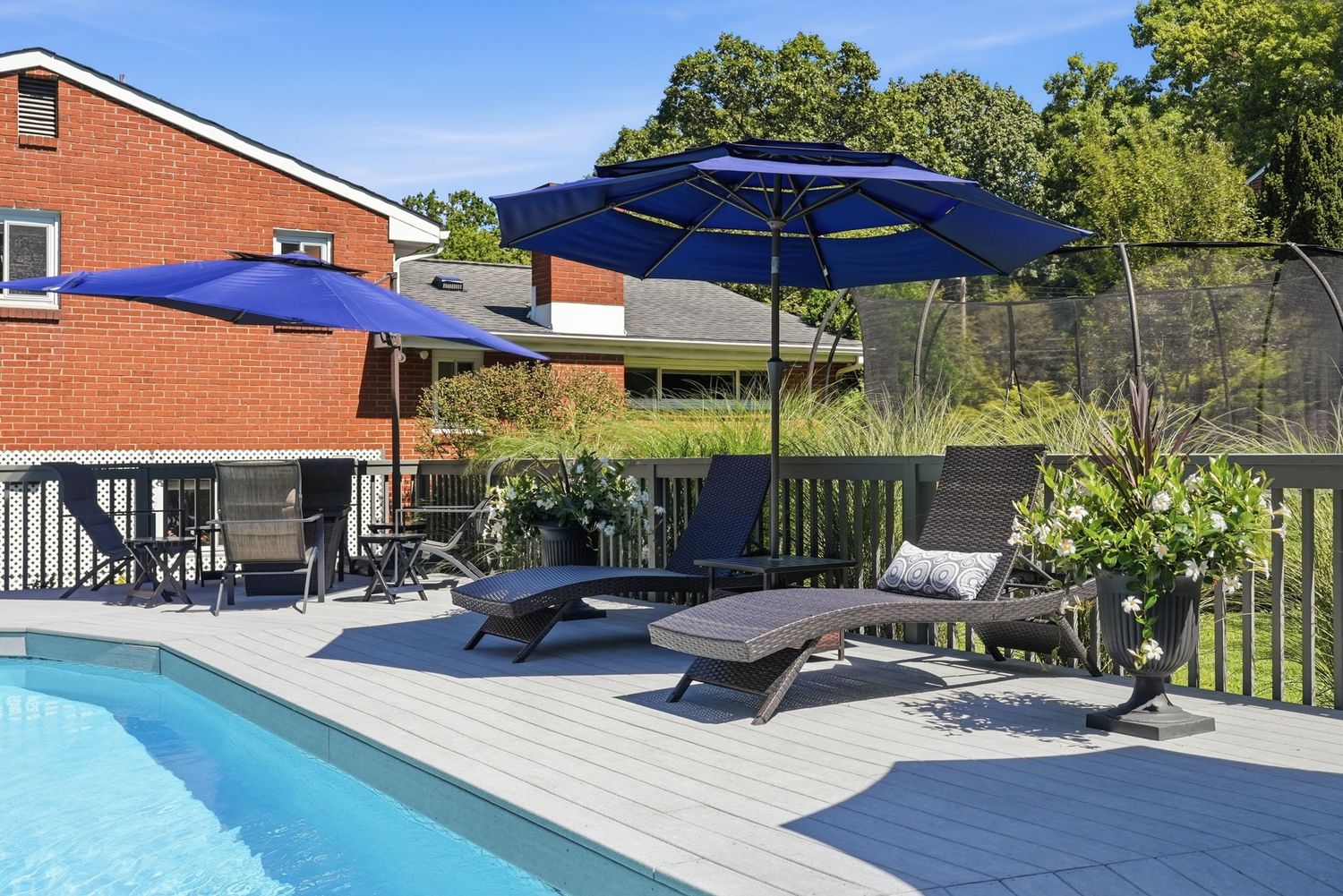 2354 Saddle DRIVE