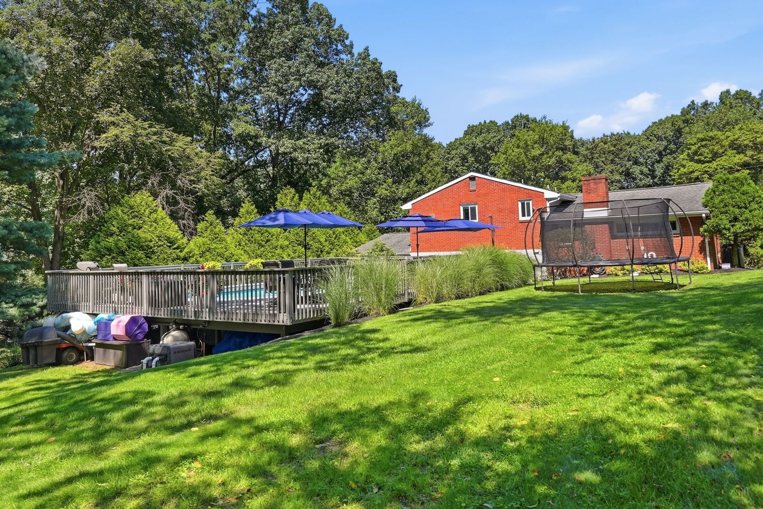 2354 Saddle DRIVE