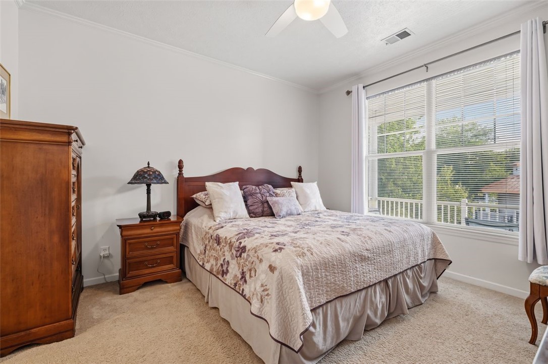 208 Adams Pointe Blvd 2