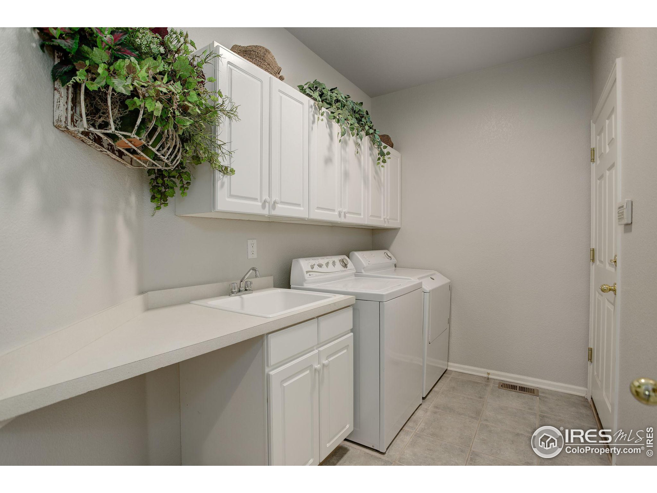 13746 Legend Trl 101