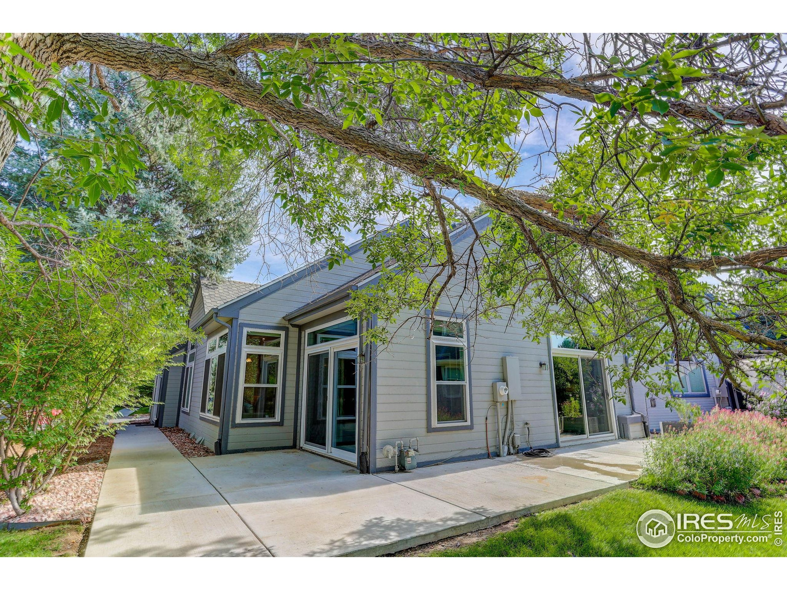 229 Springs Dr