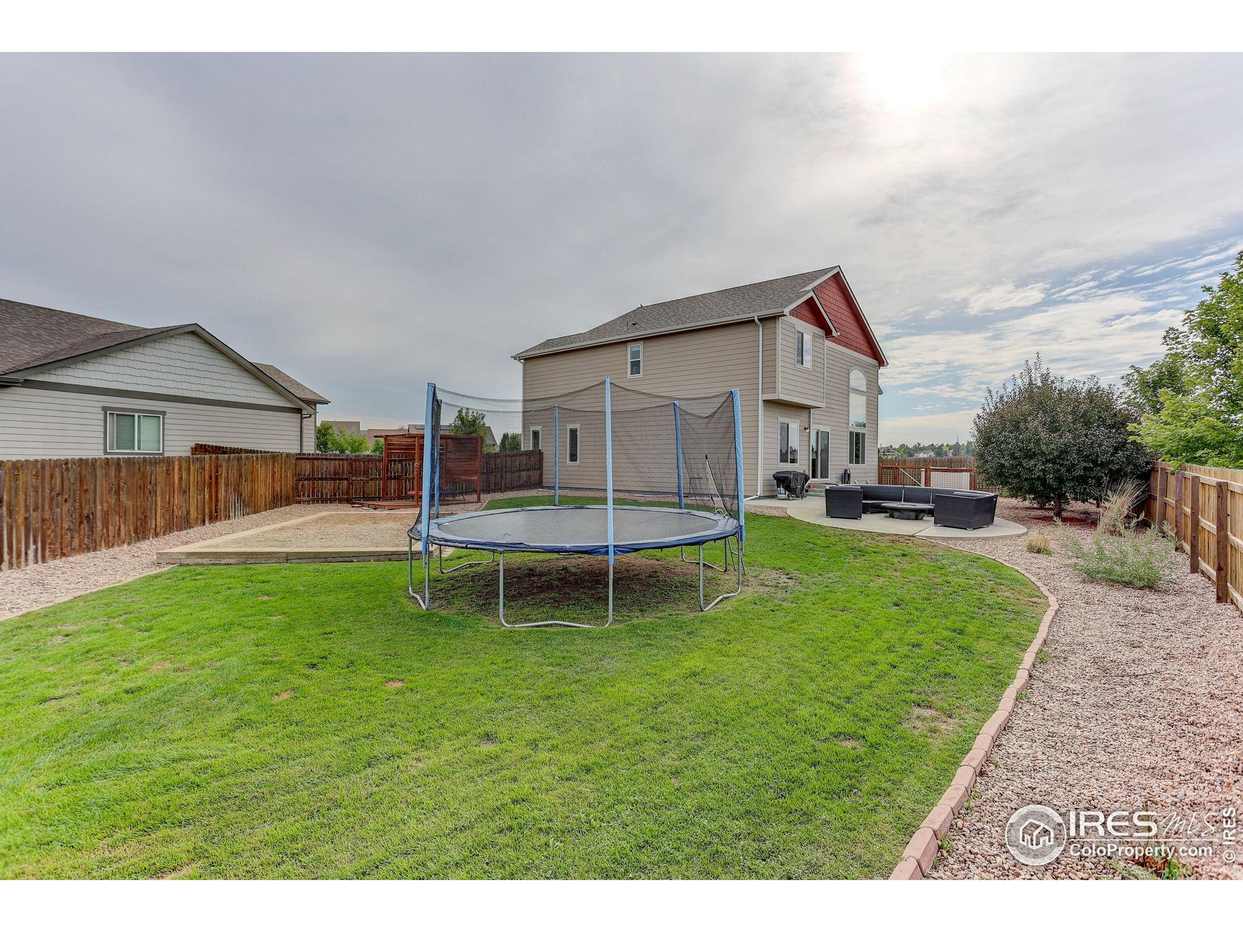 6651 Catalpa Ct