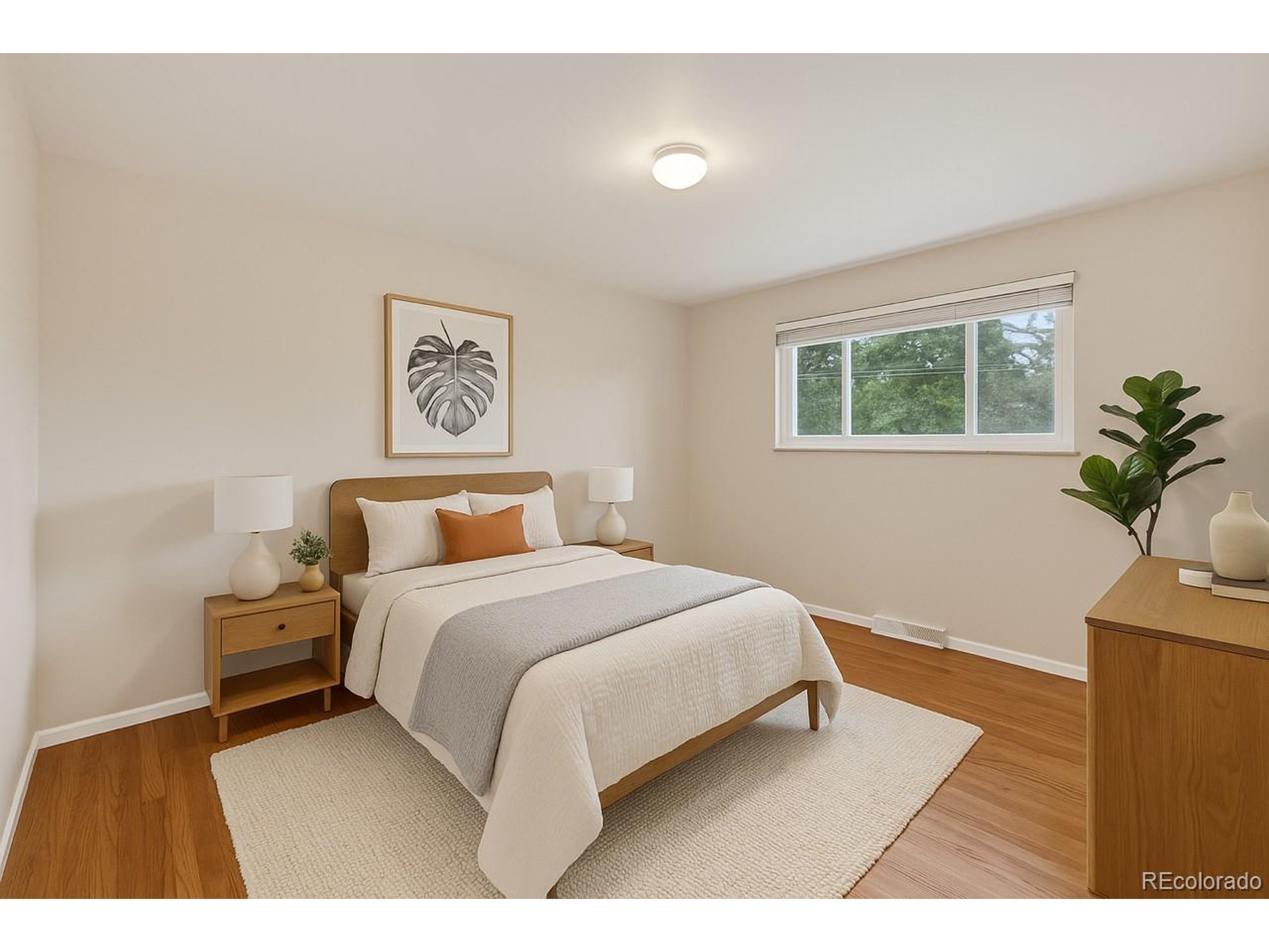 820 W 7th Avenue Dr