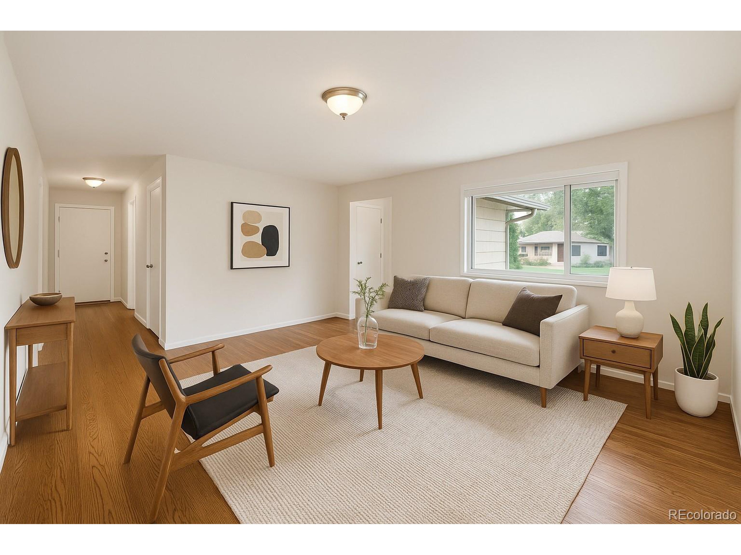 820 W 7th Avenue Dr