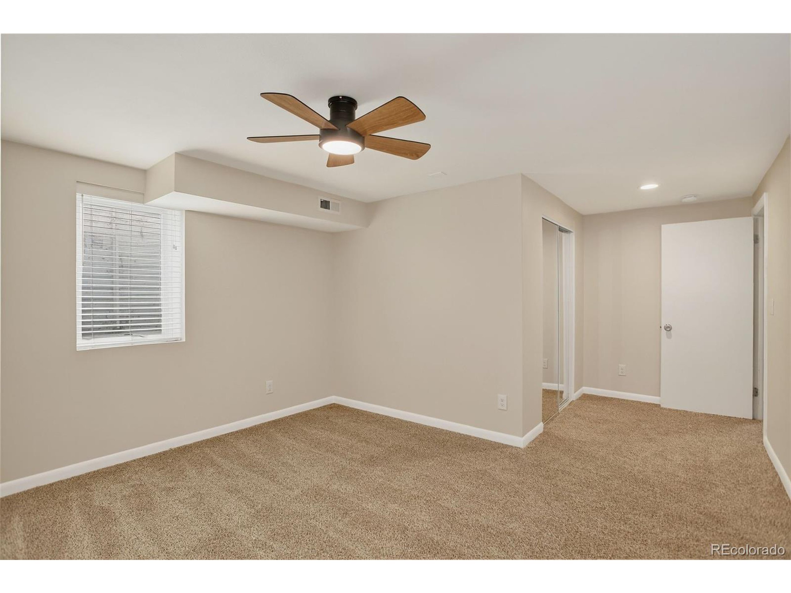 820 W 7th Avenue Dr
