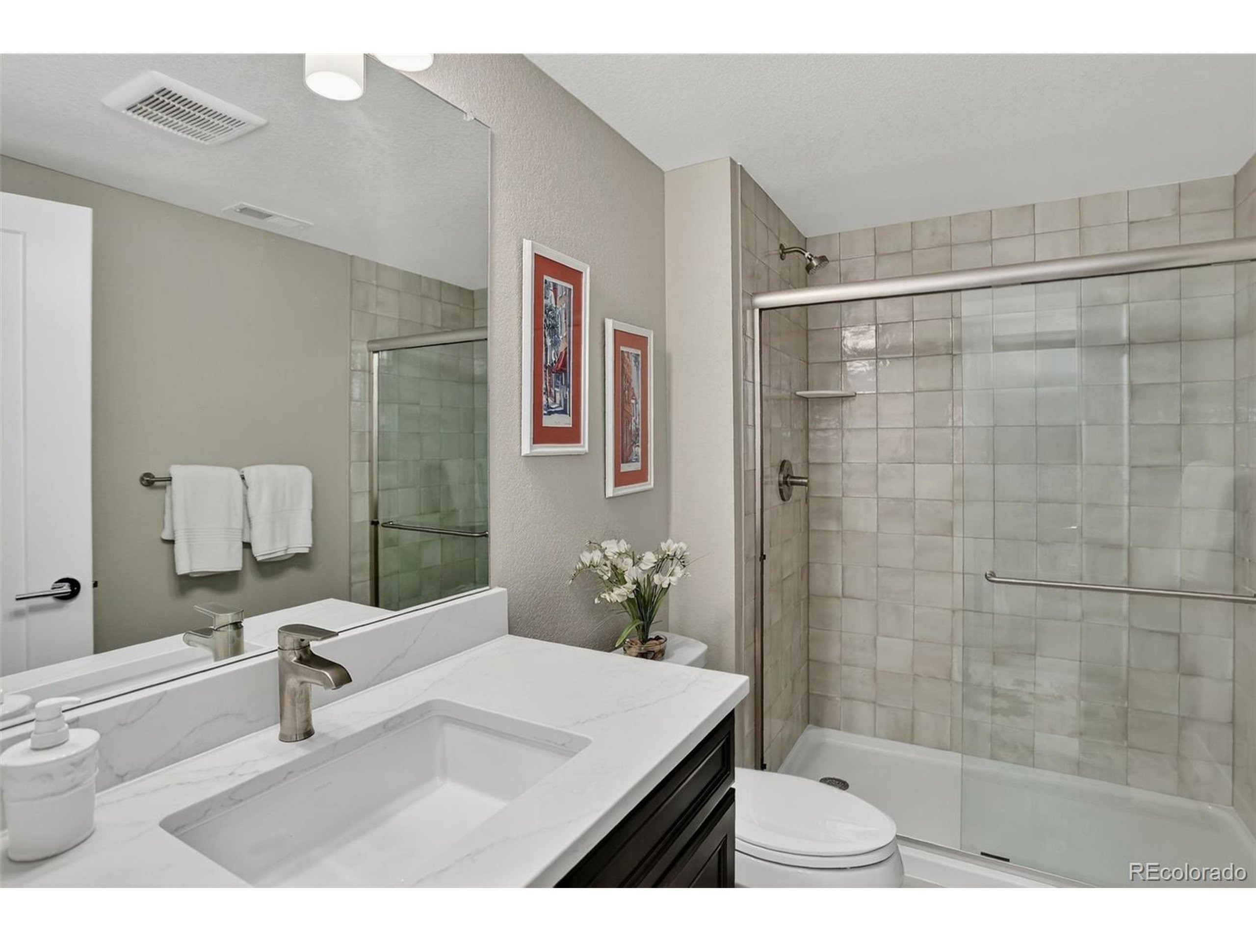 975 W 128th Pl