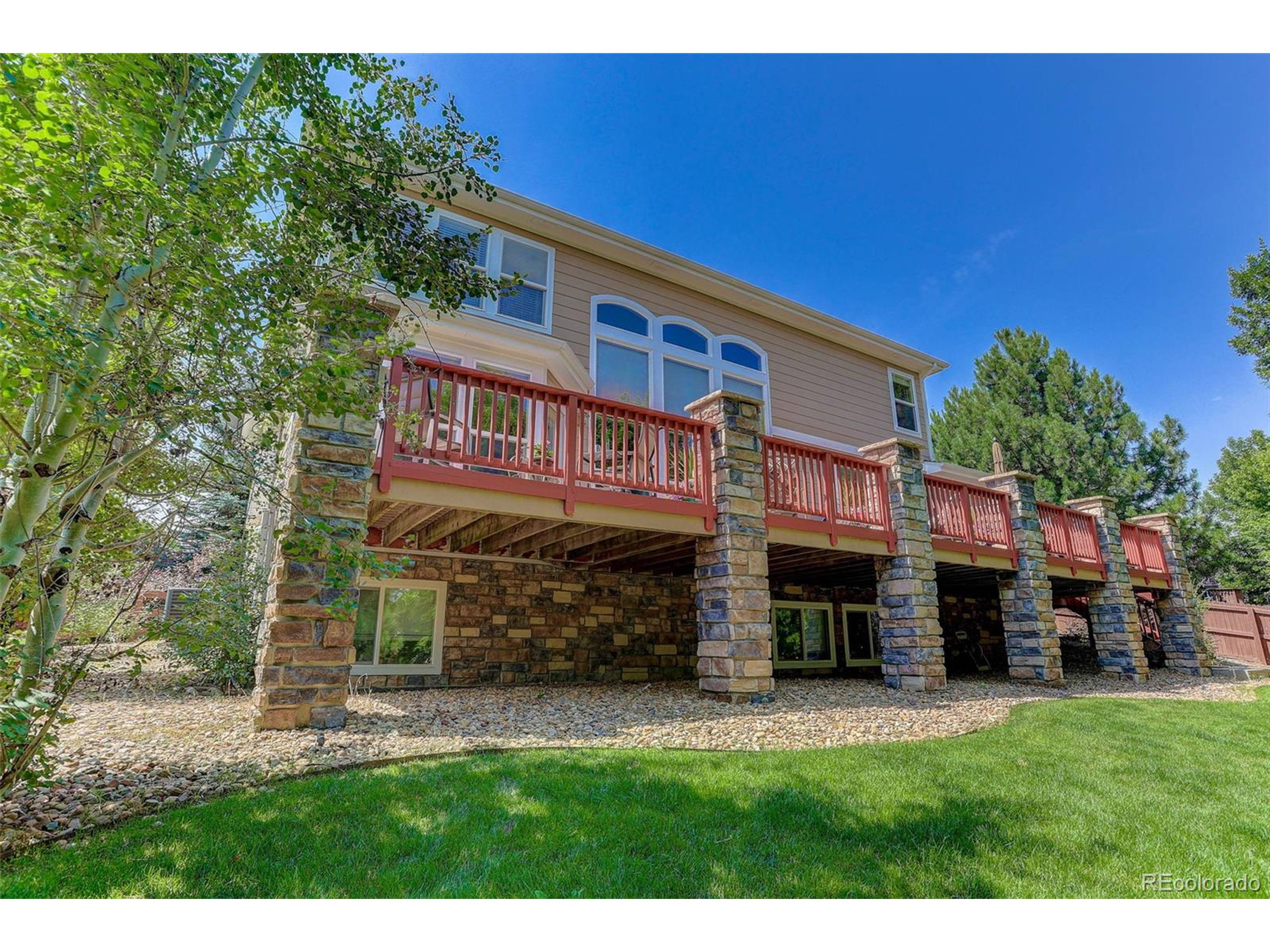 5313 Heather Ct