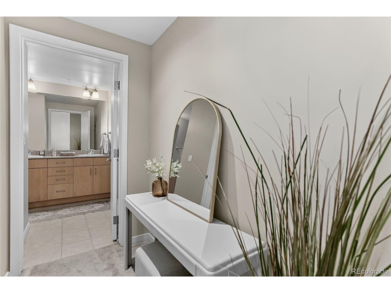 3601 Arapahoe Ave 205