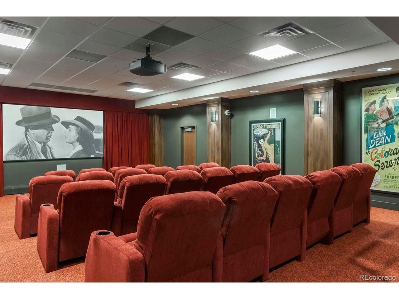 3601 Arapahoe Ave 205