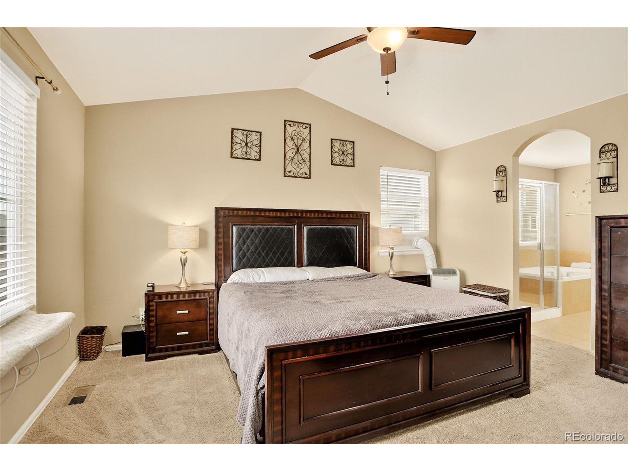 7832 E 123rd Pl