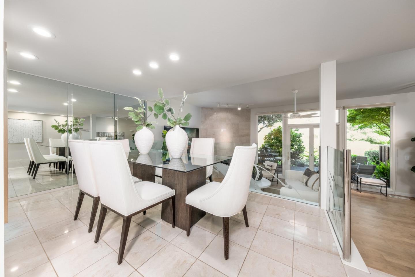 18400 Overlook RD 70