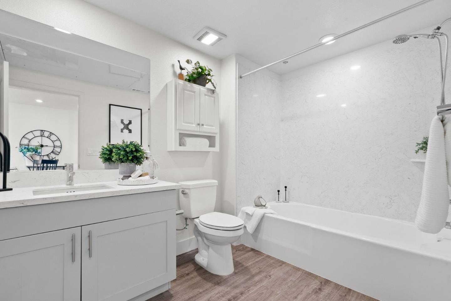 5951 Sunstone Drive 311