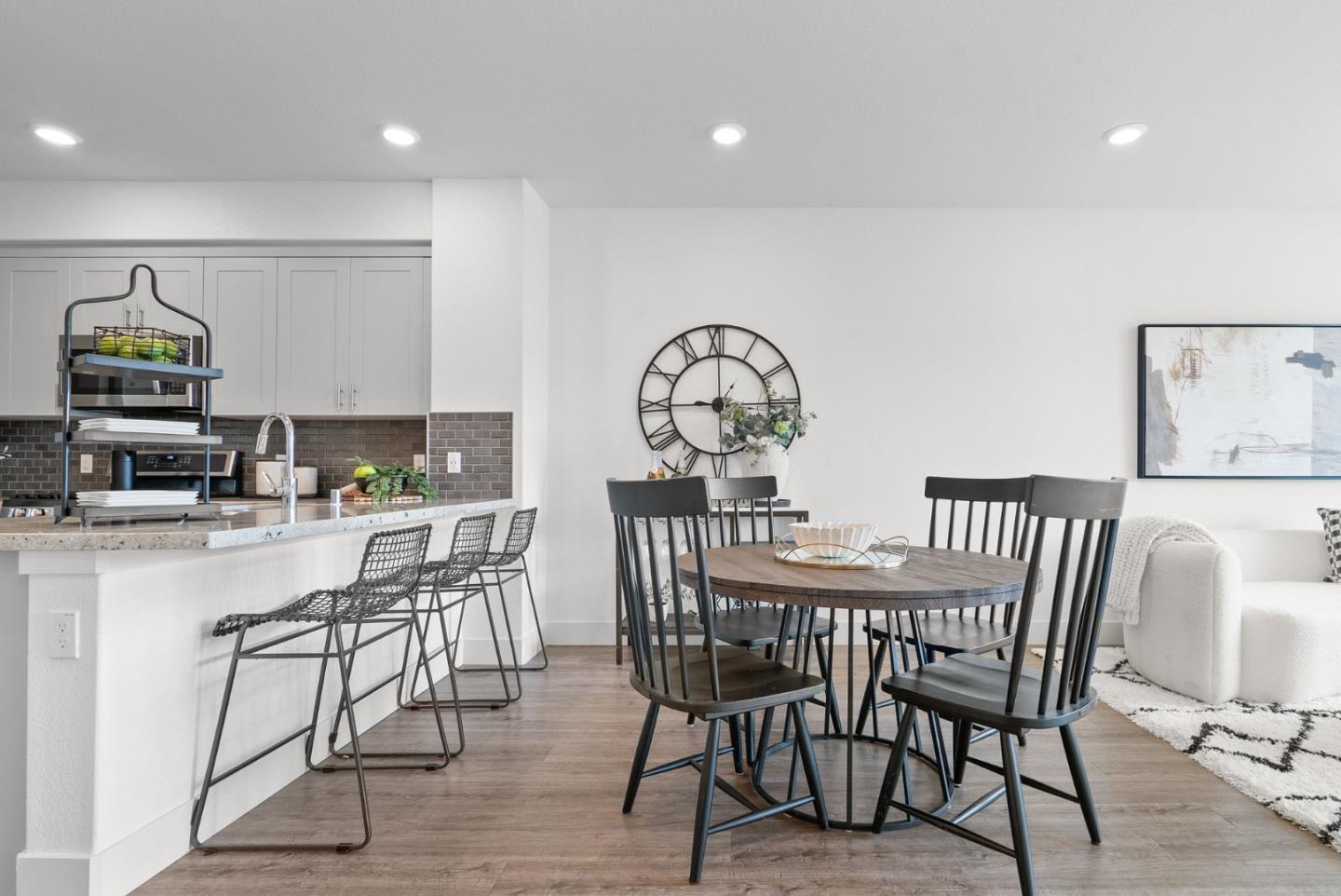 5951 Sunstone Drive 311