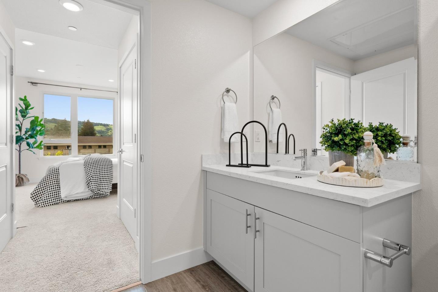 5951 Sunstone Drive 311