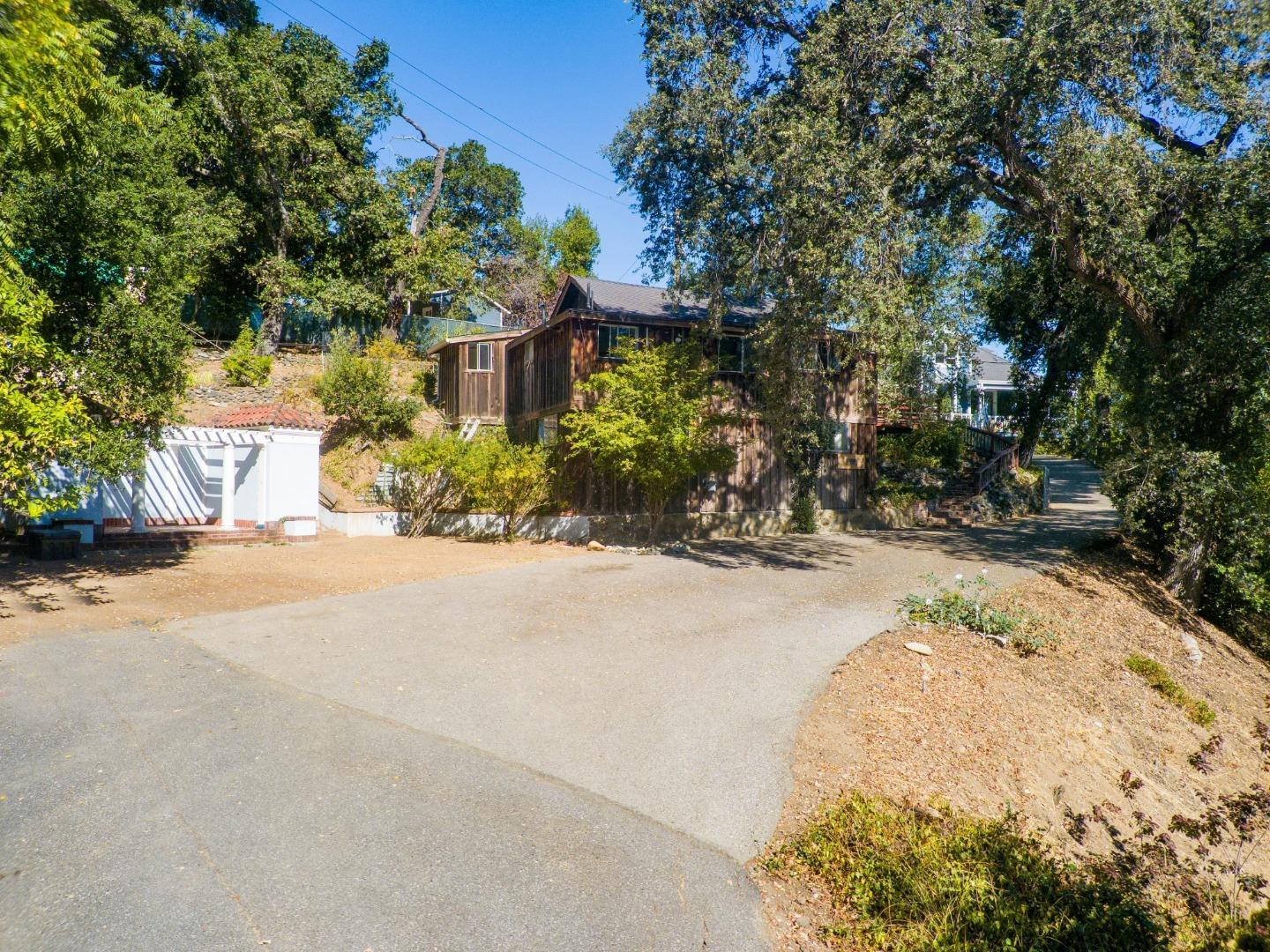 70 Reservoir RD