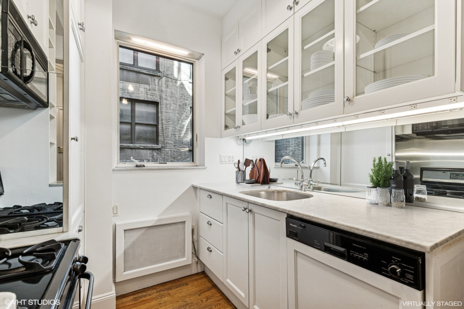 27 W 55TH Street 71