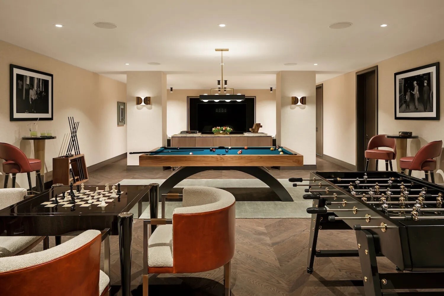 515 W 18TH Street 902