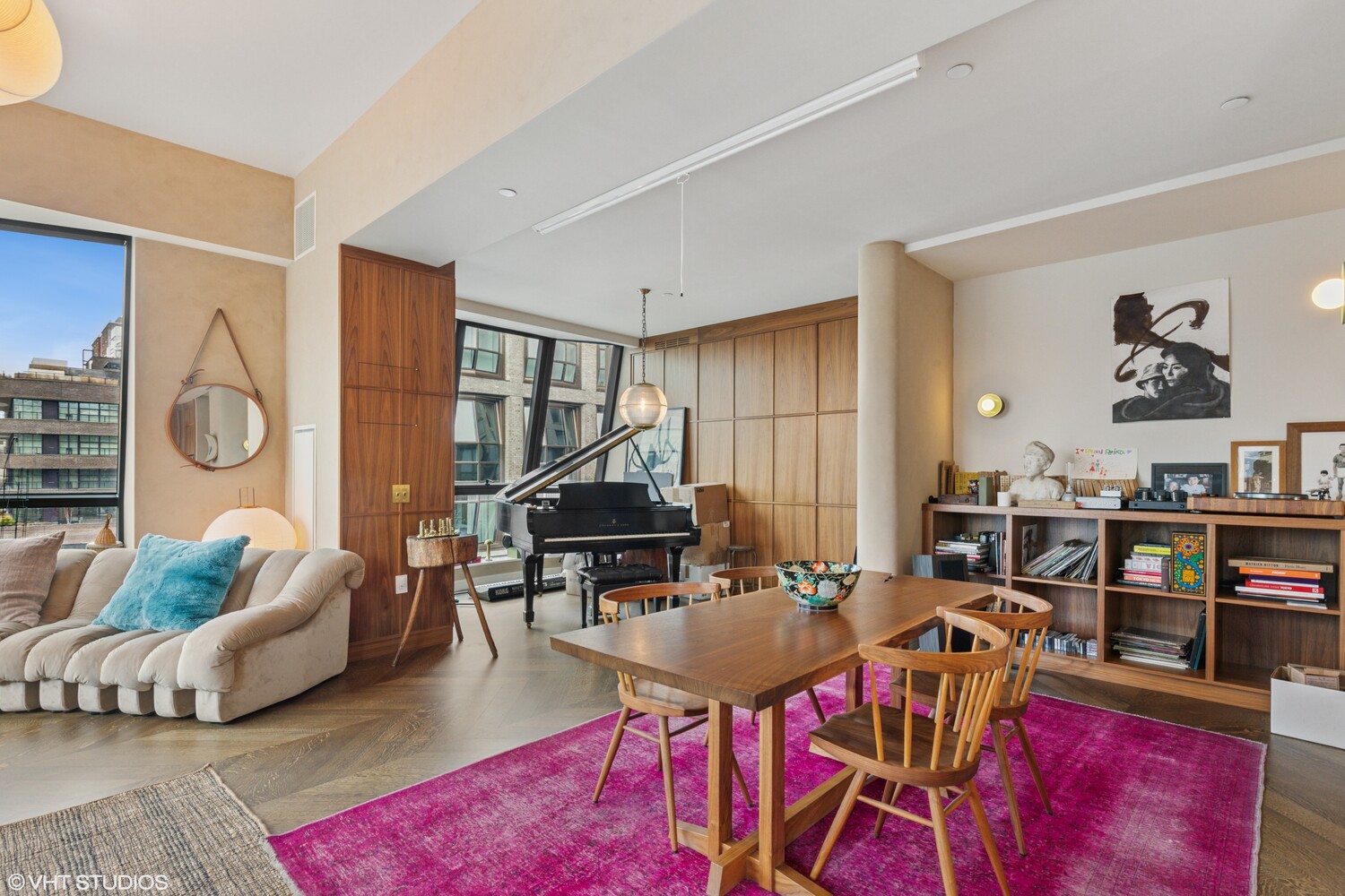 515 W 18TH Street 902