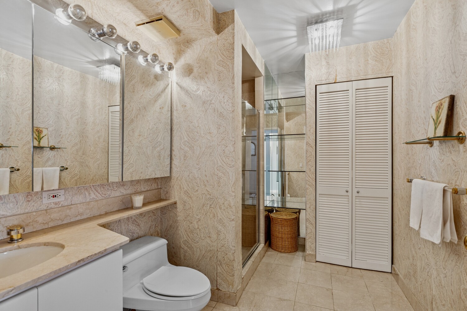 422 E 72ND Street 7E