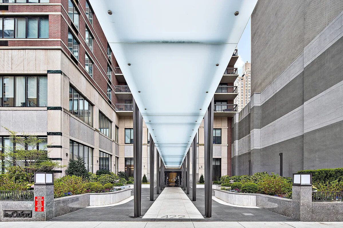 422 E 72ND Street 7E