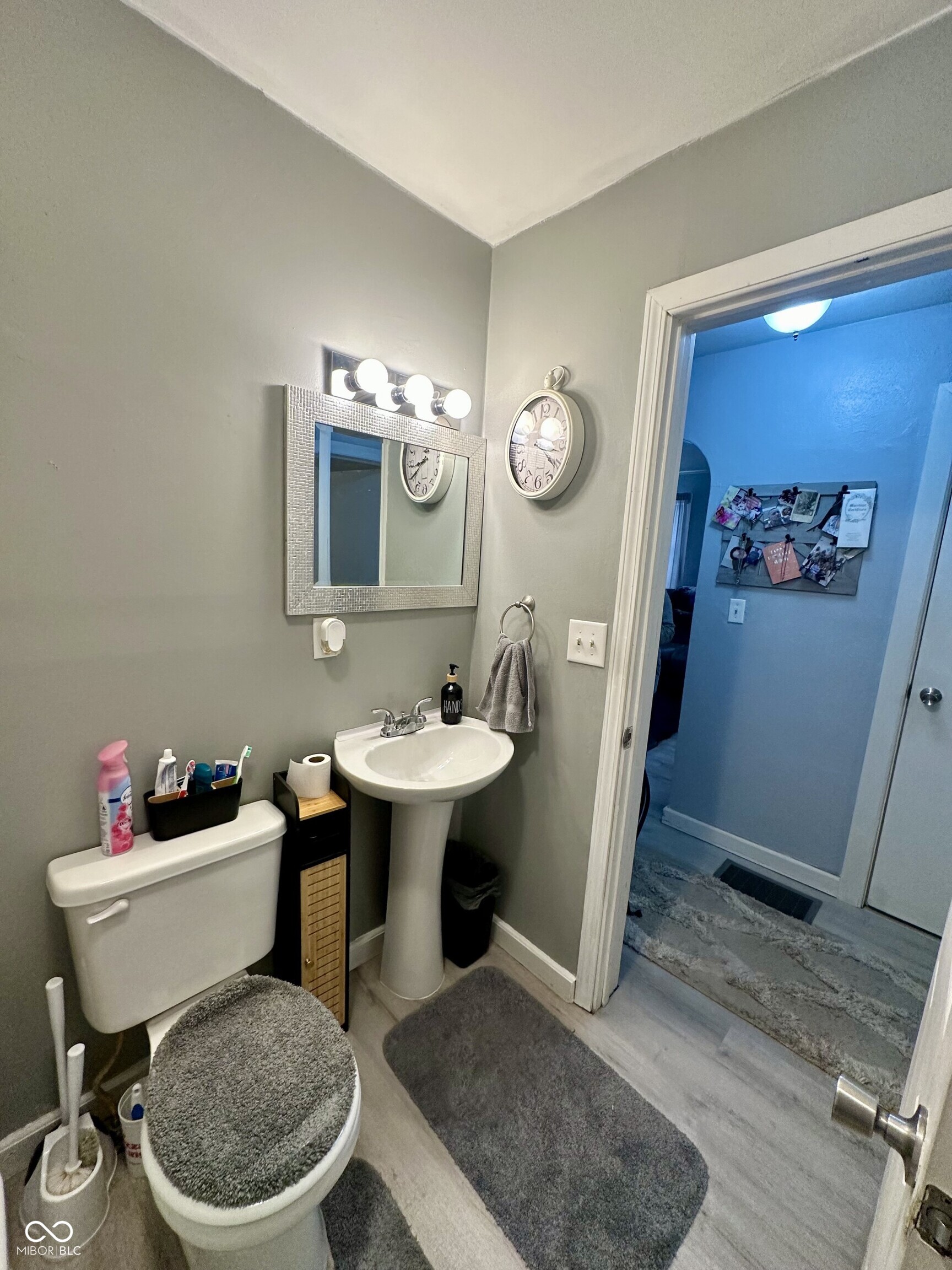 107 W 3rd Street