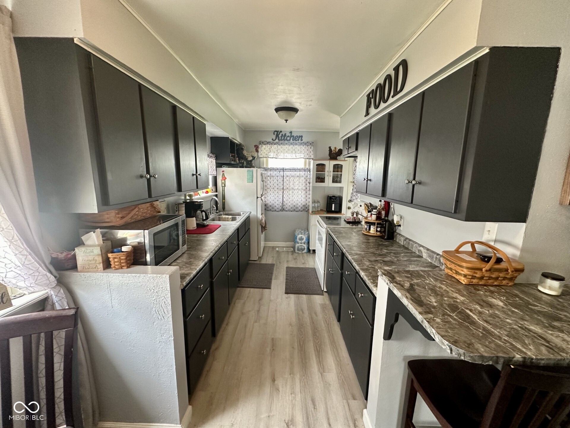107 W 3rd Street