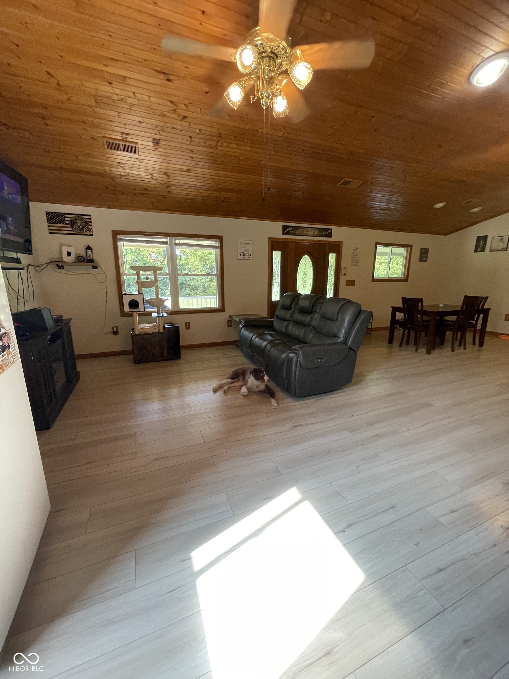 3636 N Old Us Highway 421
