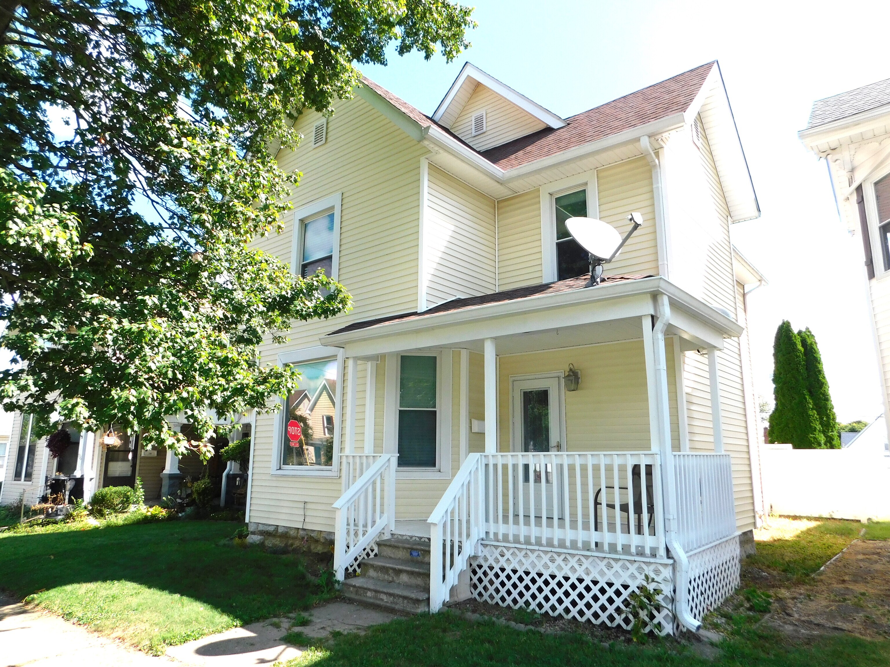 732 N Broadway Street