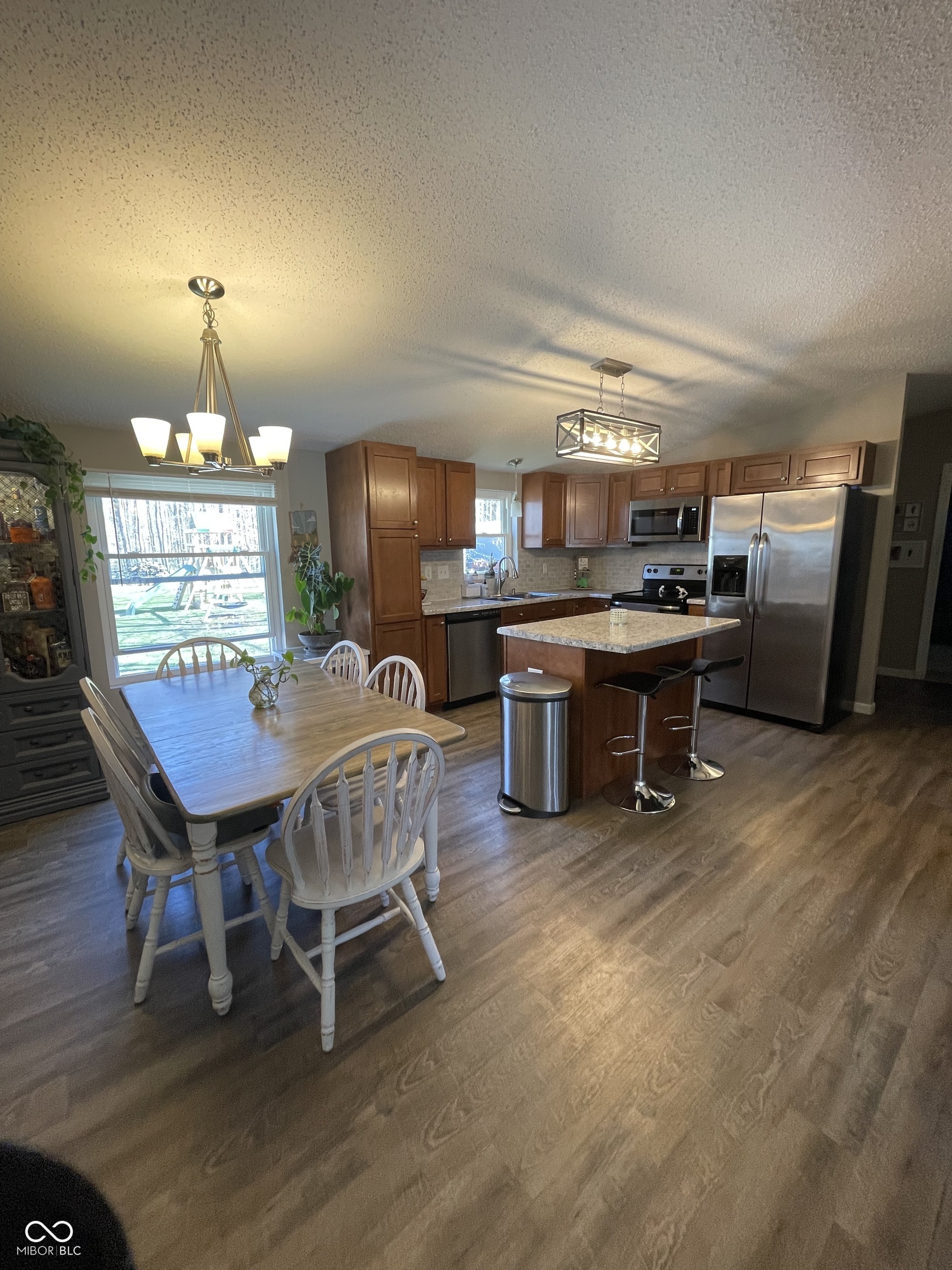 25706 W County Line Road