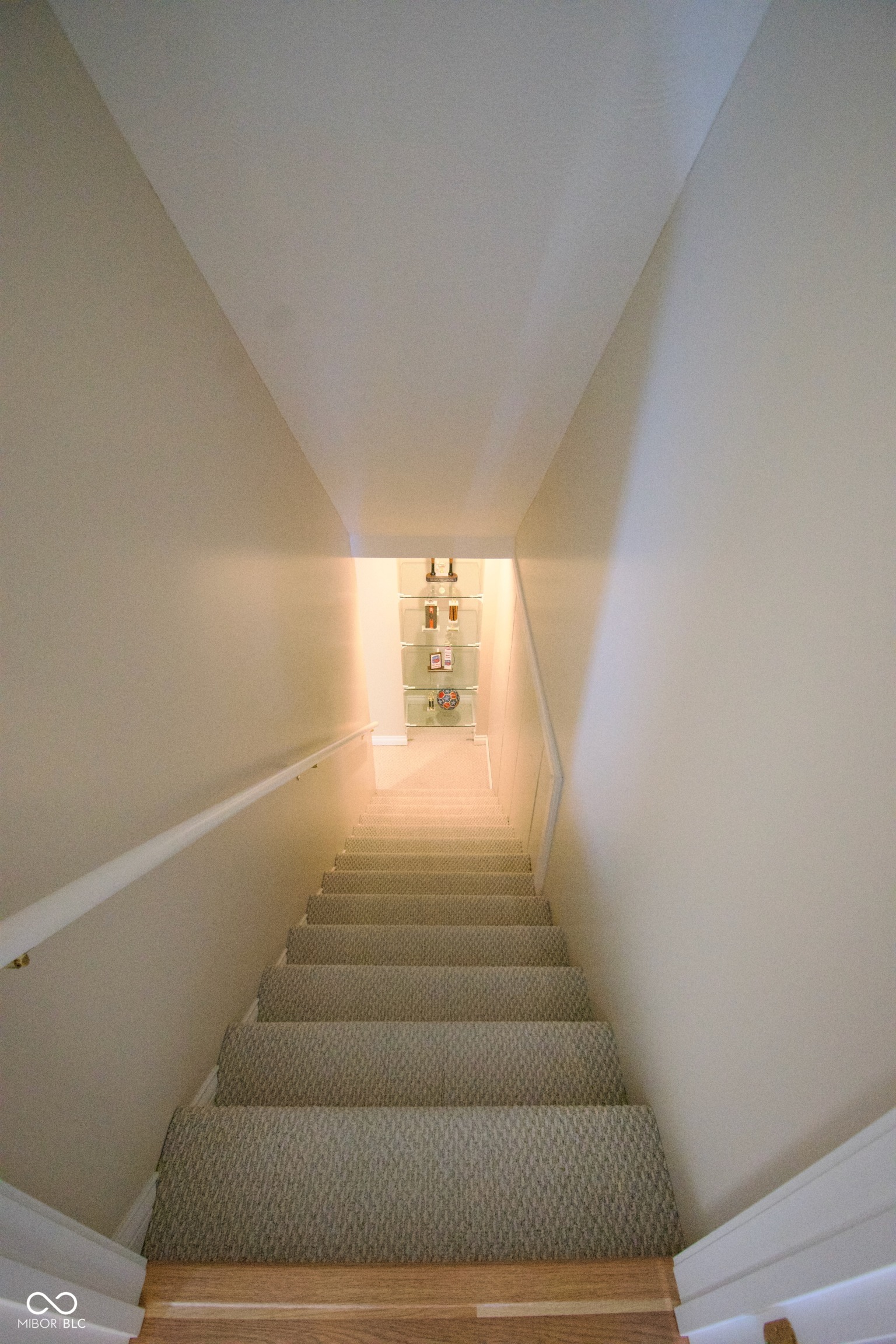 8187 State Road 229