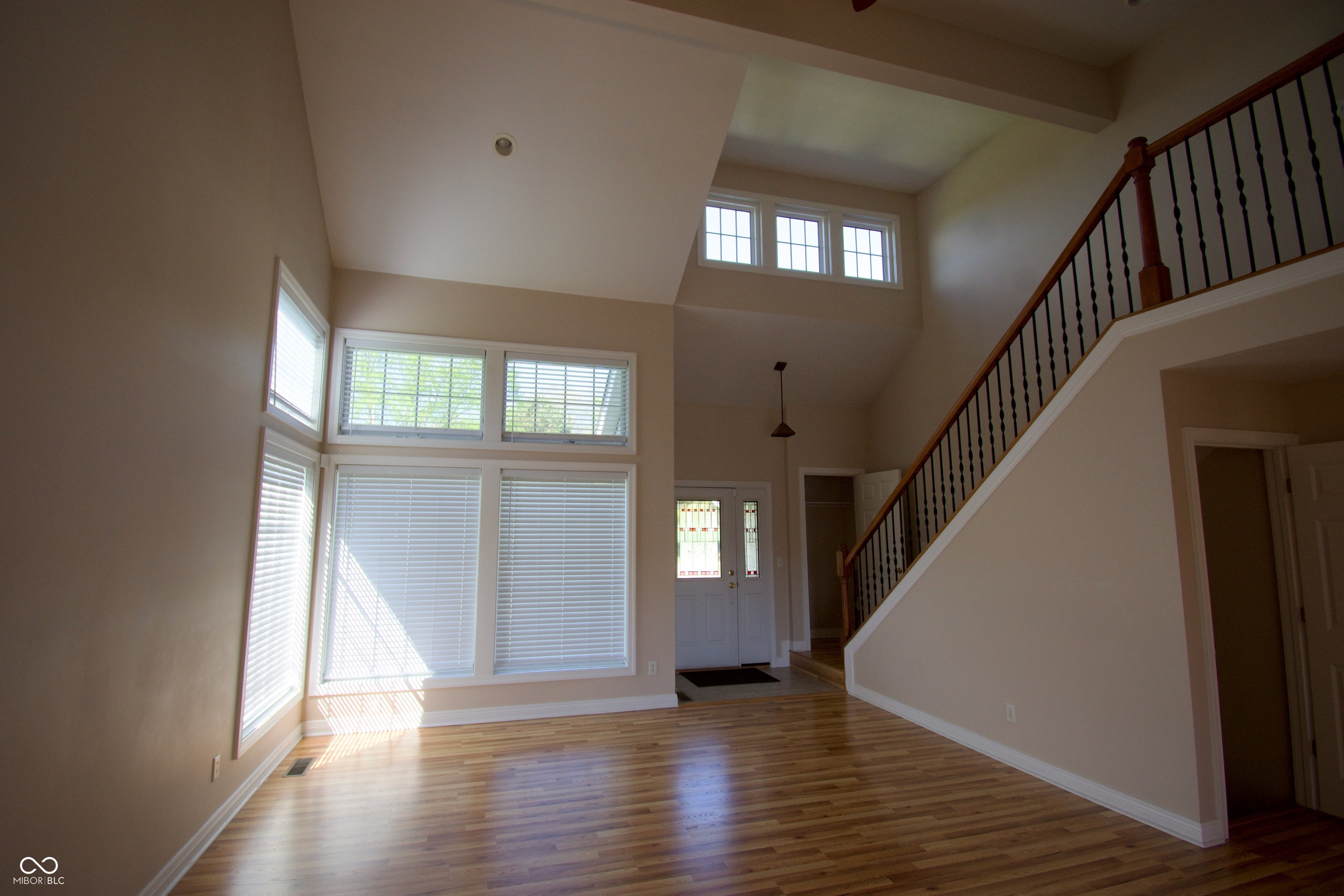 8187 State Road 229