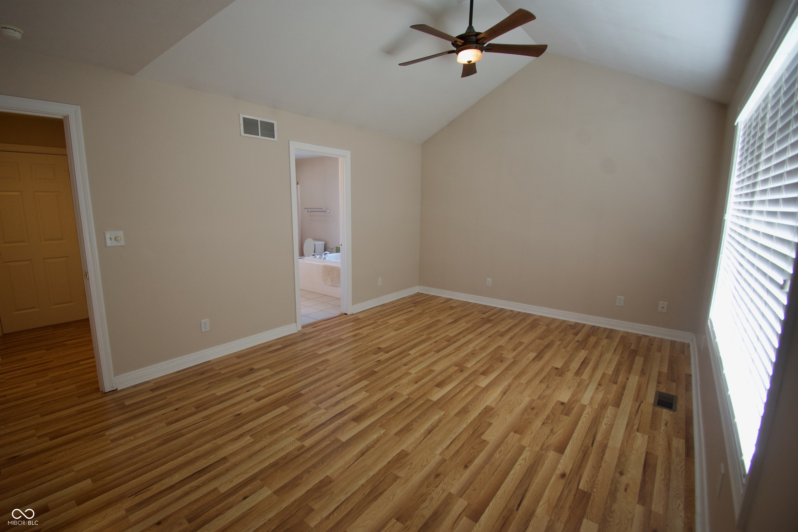 8187 State Road 229