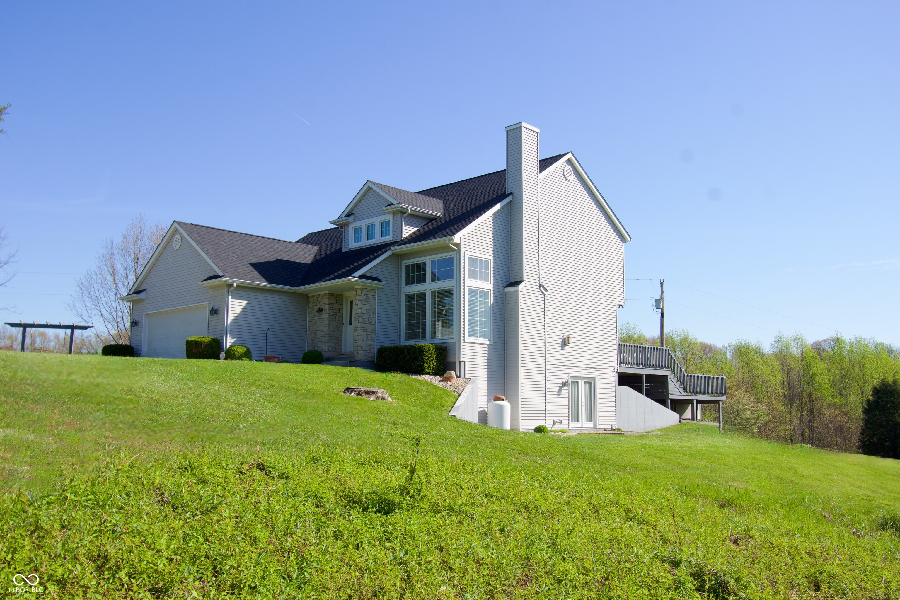 8187 State Road 229