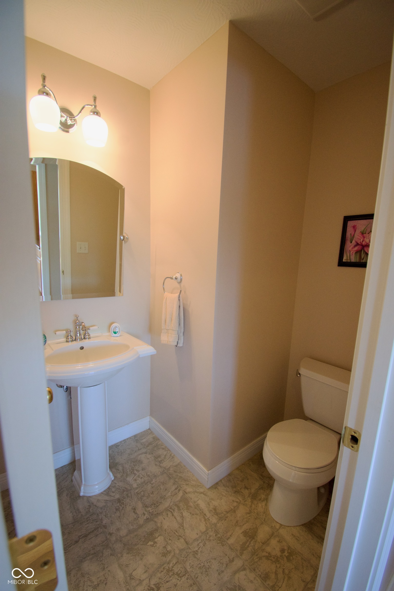 8187 State Road 229