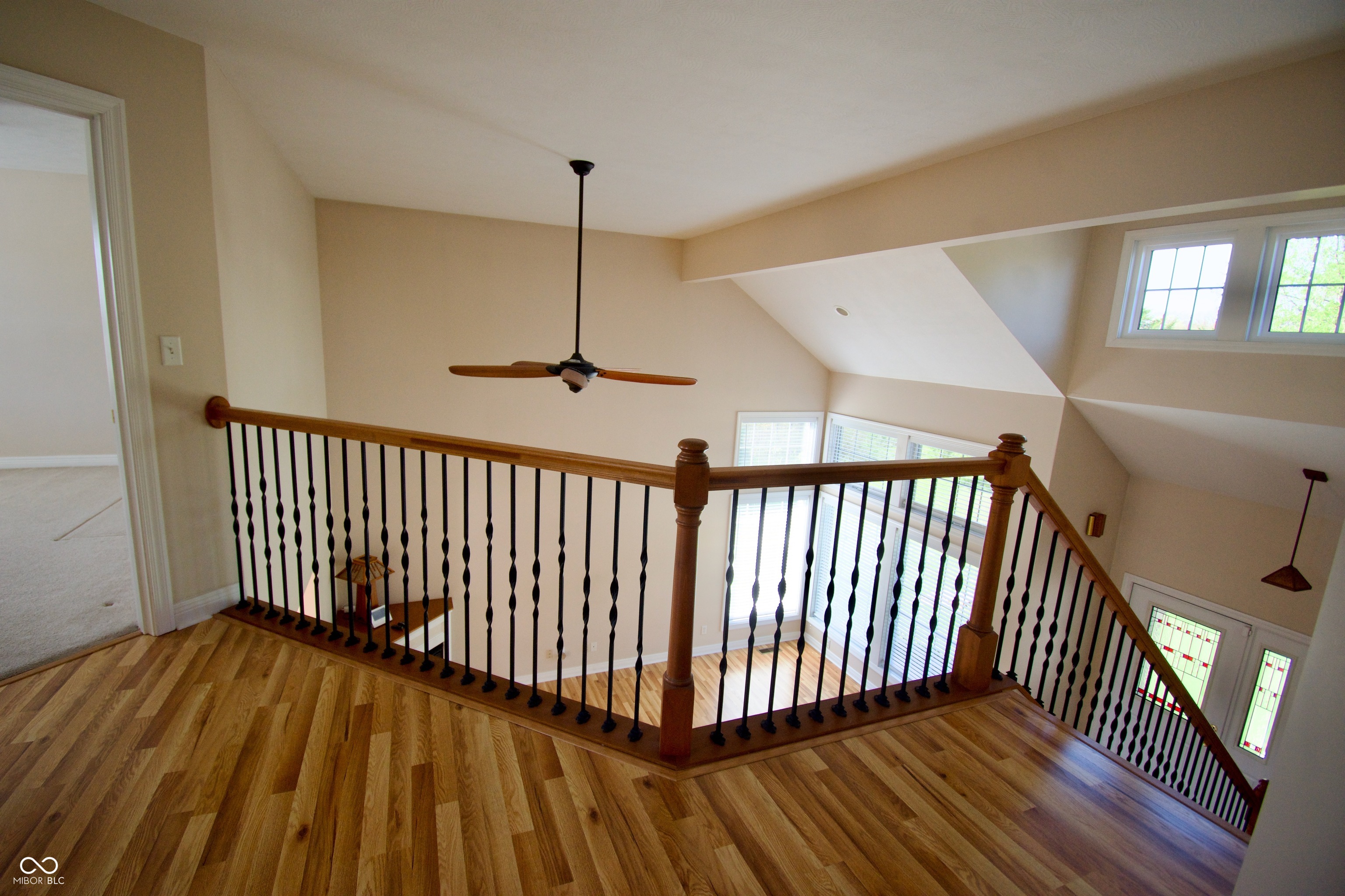 8187 State Road 229