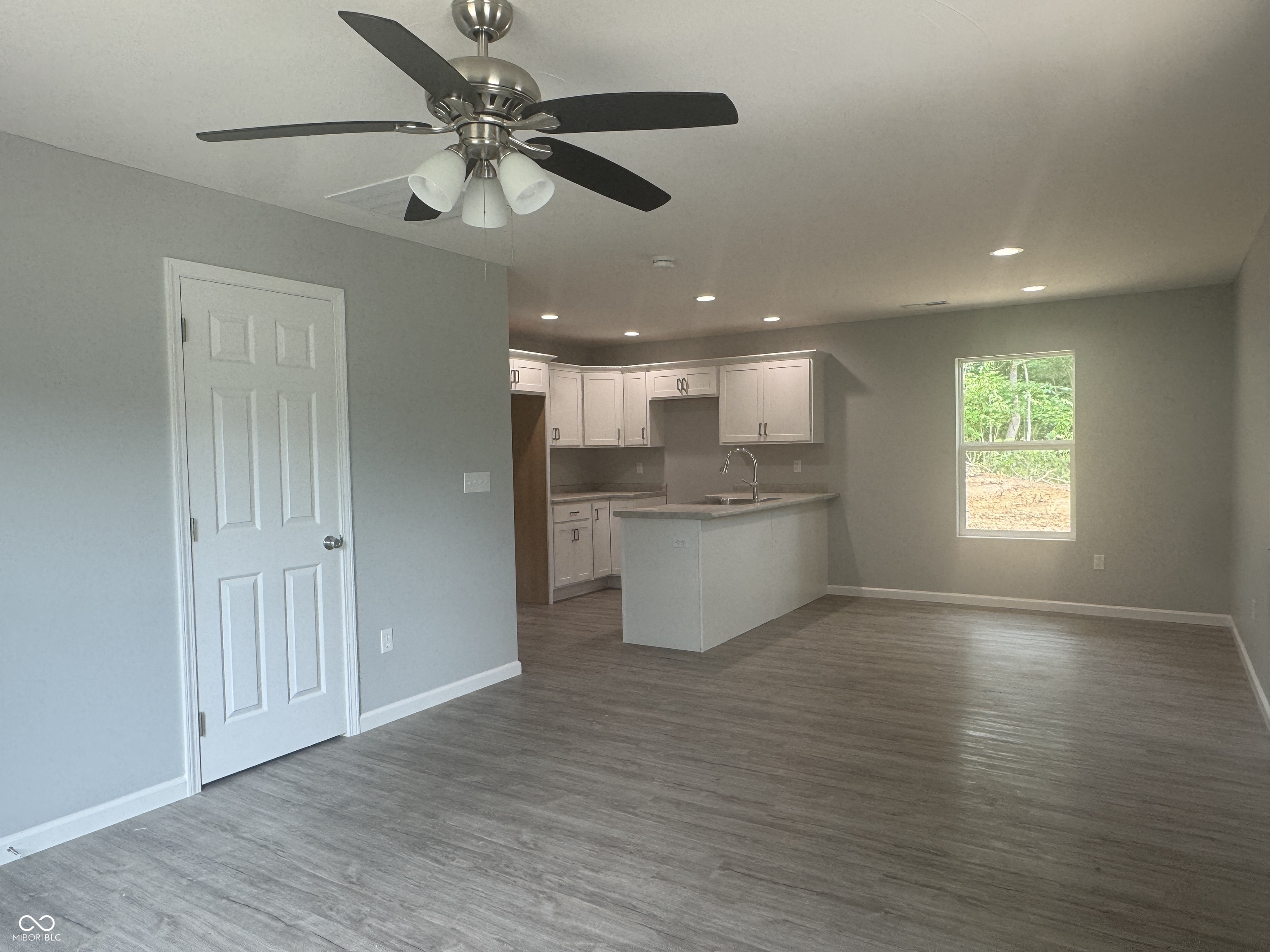 460 W Sanchez Trail