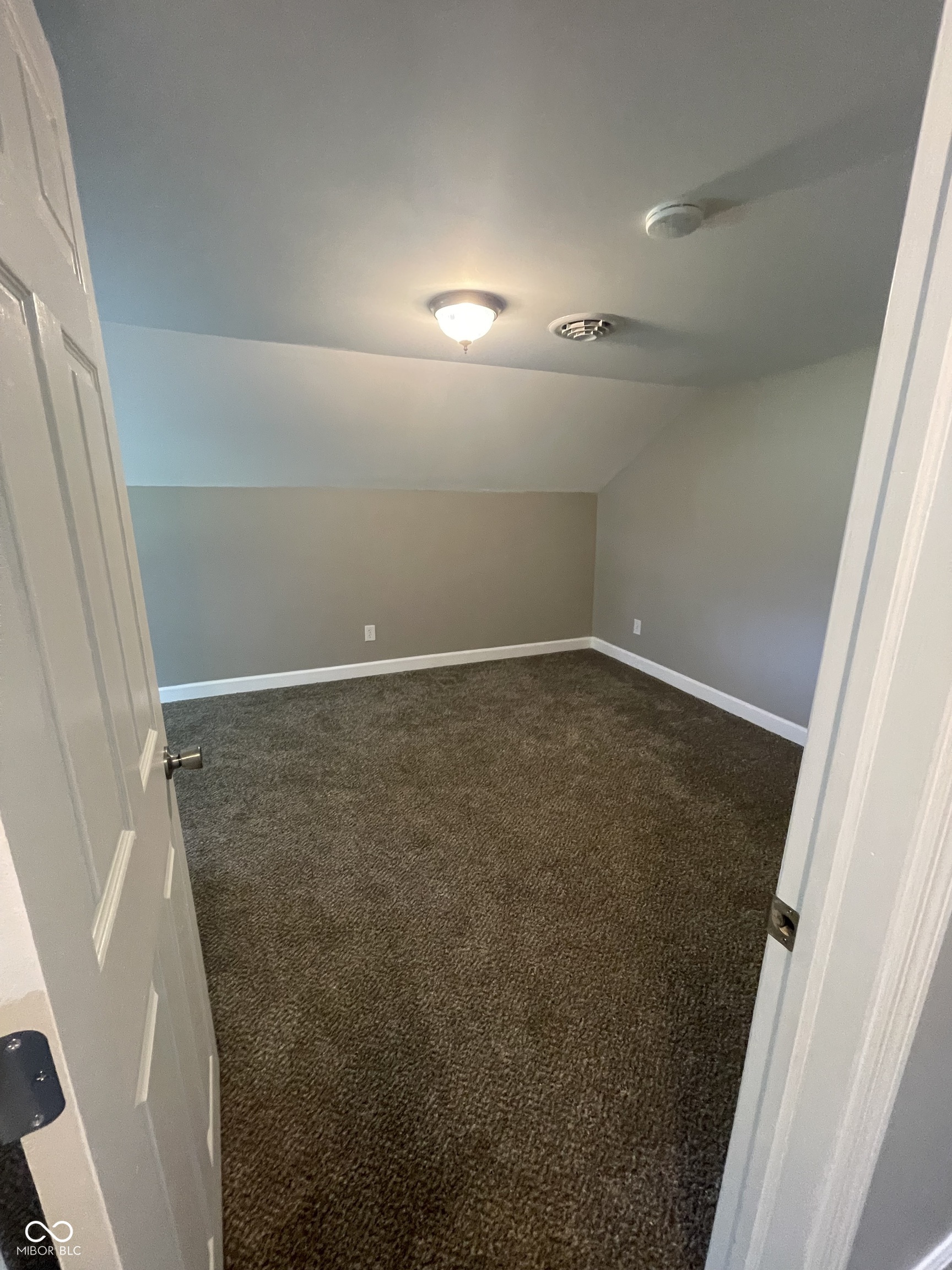 5722 E Township Line Road