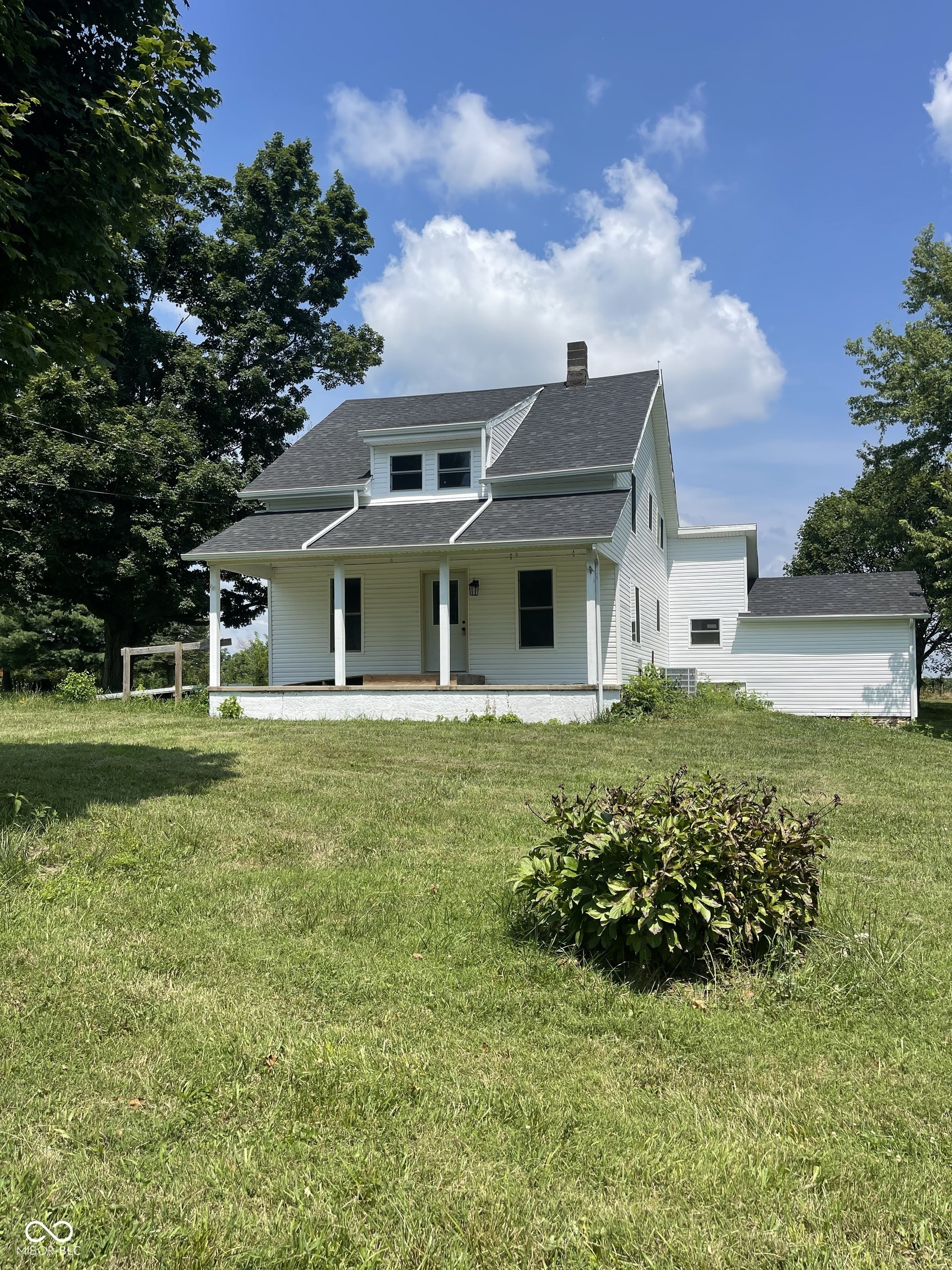 5722 E Township Line Road