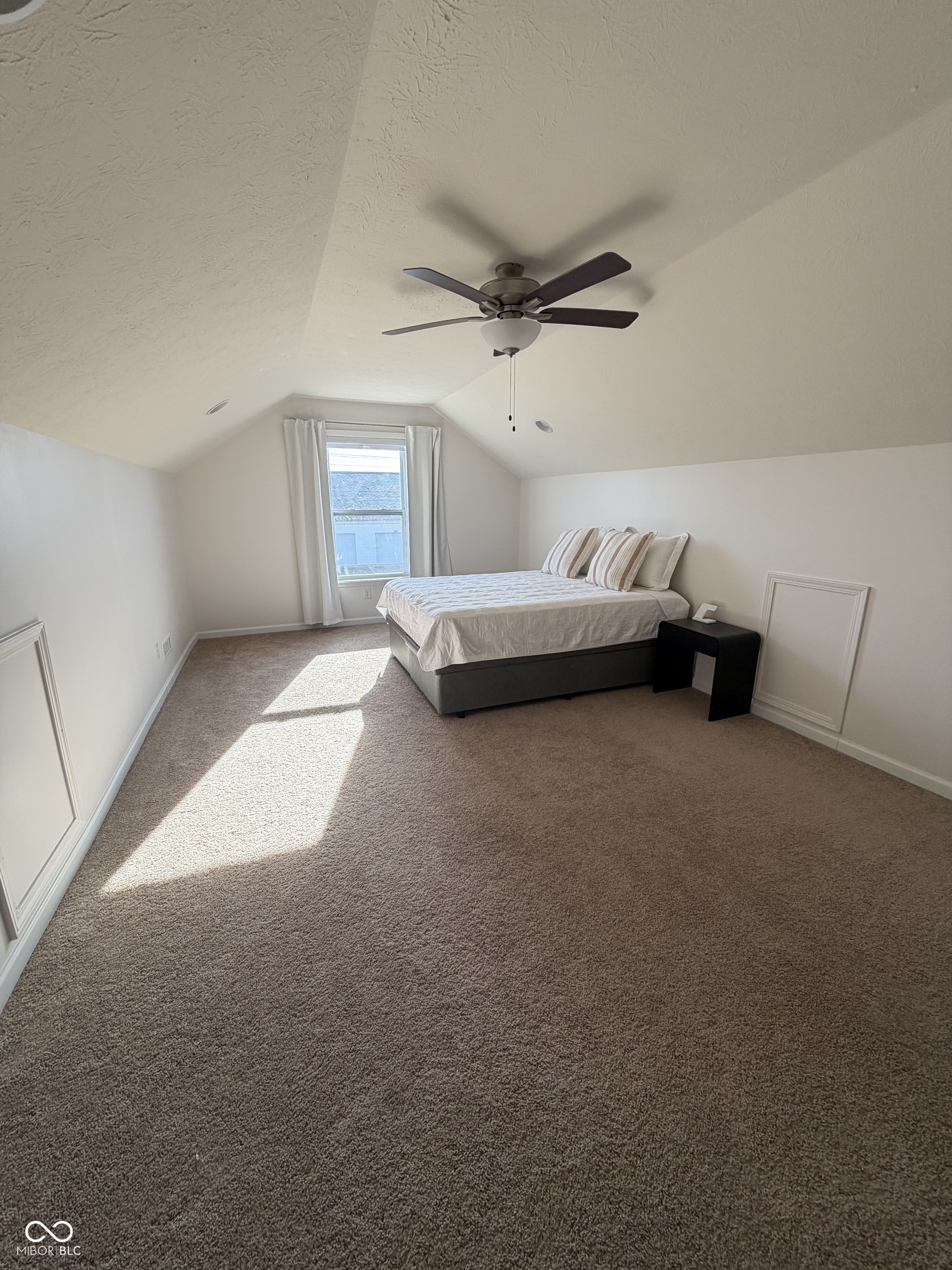 1664 W Kole Drive