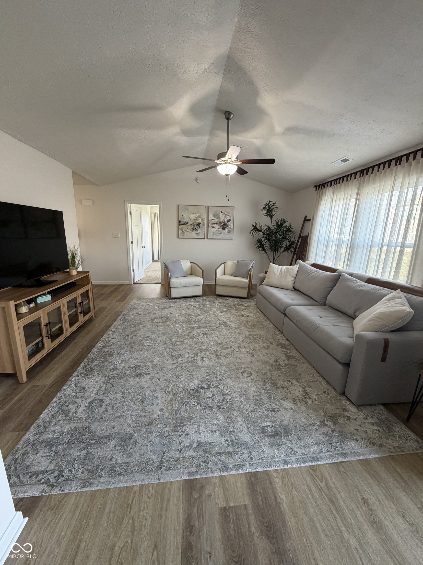 1664 W Kole Drive