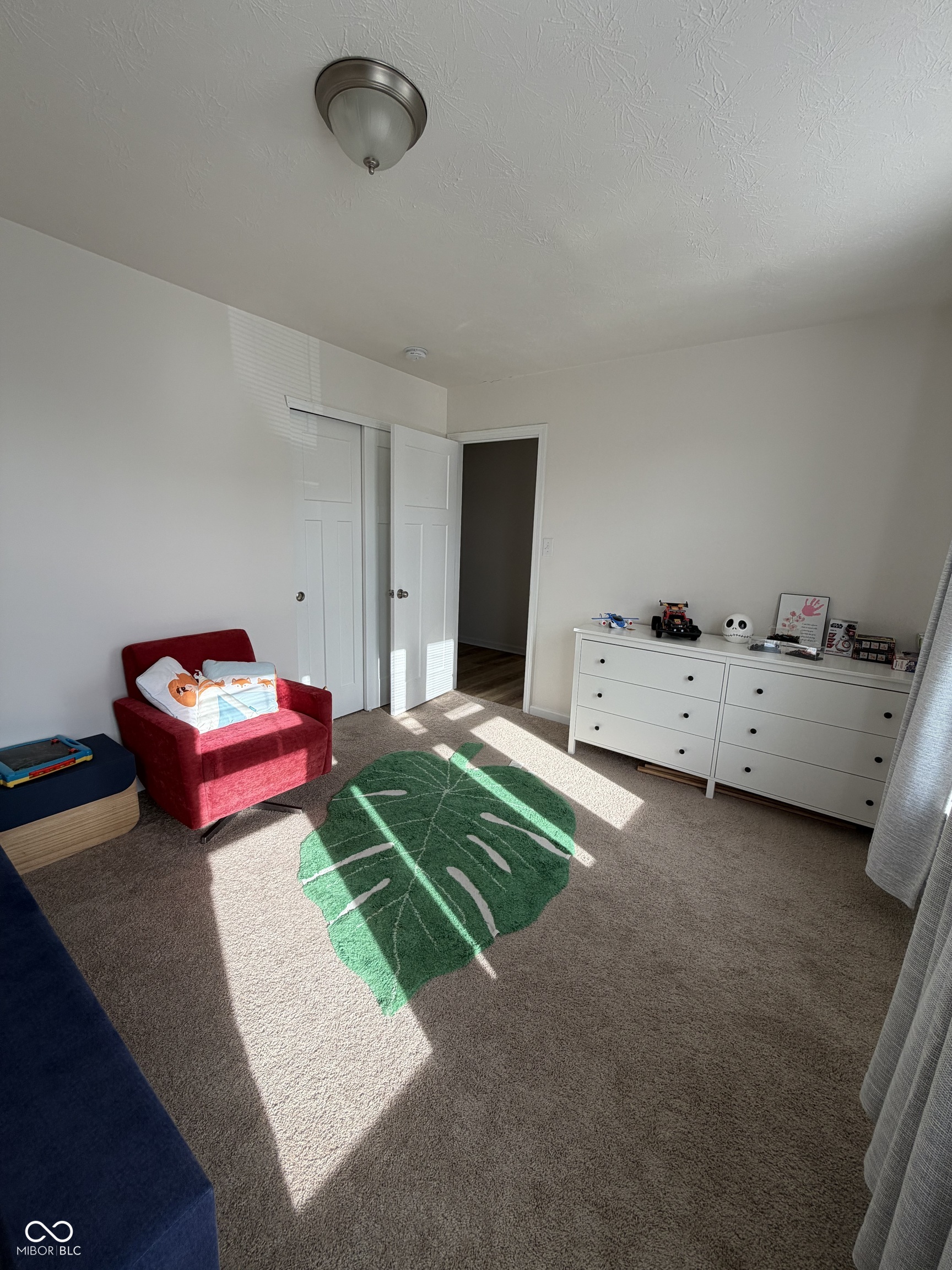1664 W Kole Drive