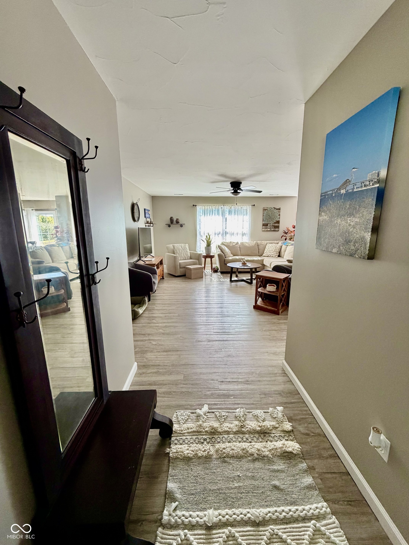 1594 N Cowlitz Trail